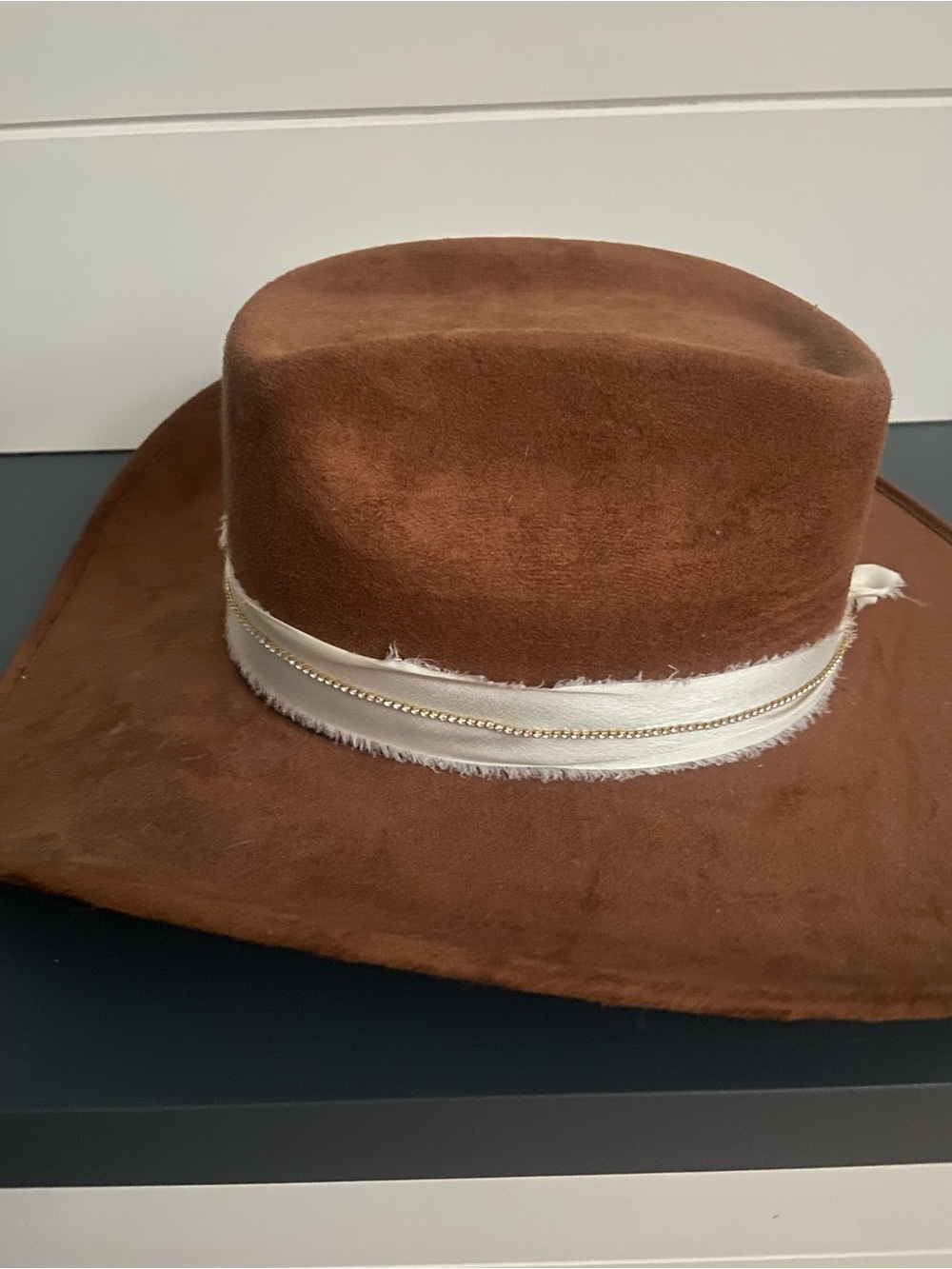 Brown Wide-Brim Suede Hat with Cream Rhinestone Band